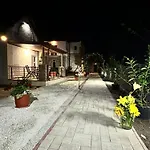 Halta Pescarus Douazeci si Trei August